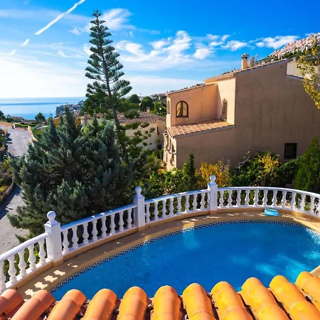 Velvet Villa
